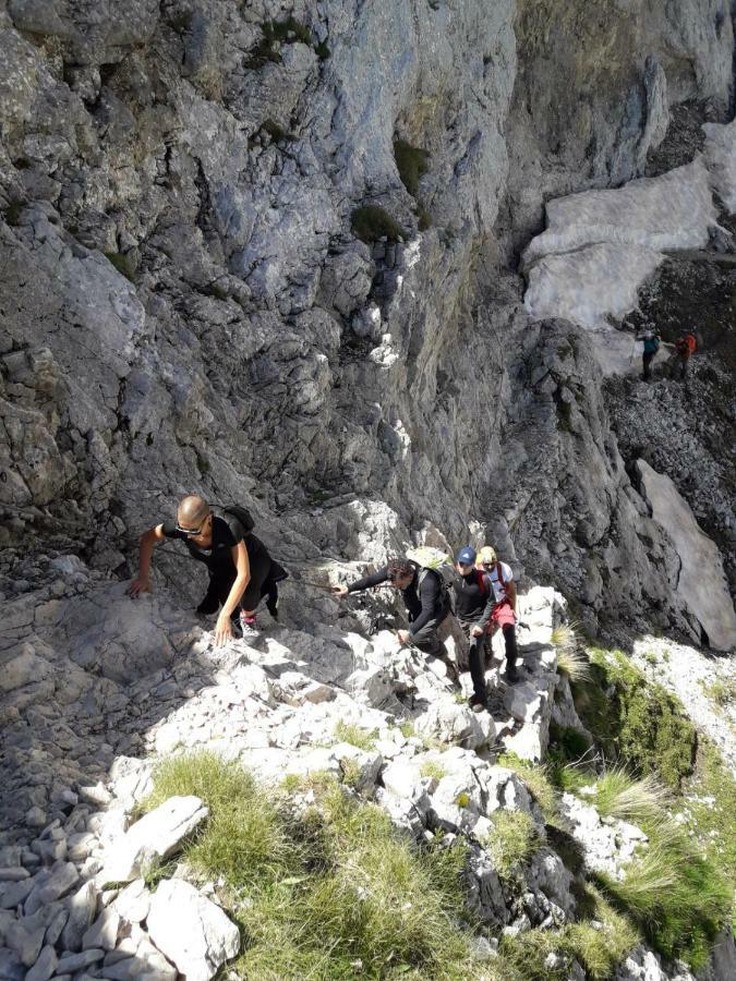 Natour L'Ostello Per I Camminatori Barisciano Exteriör bild